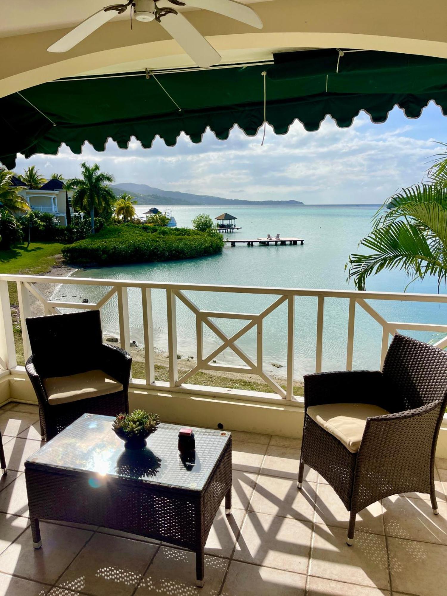Apartamento Luxury And Rooms,the Lagoons Montego Bay