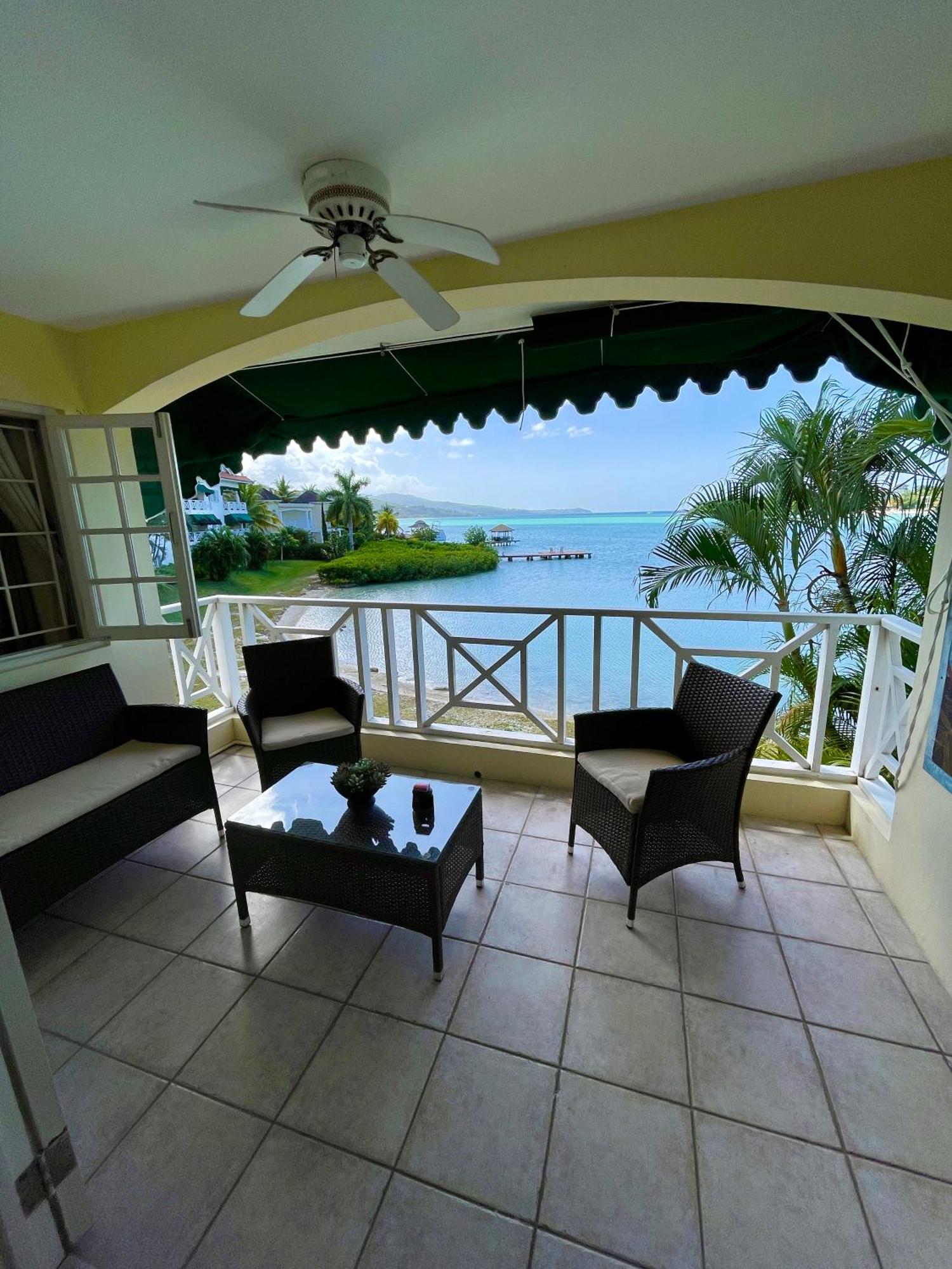 Luxury And Rooms,the Lagoons Apartamento Montego Bay